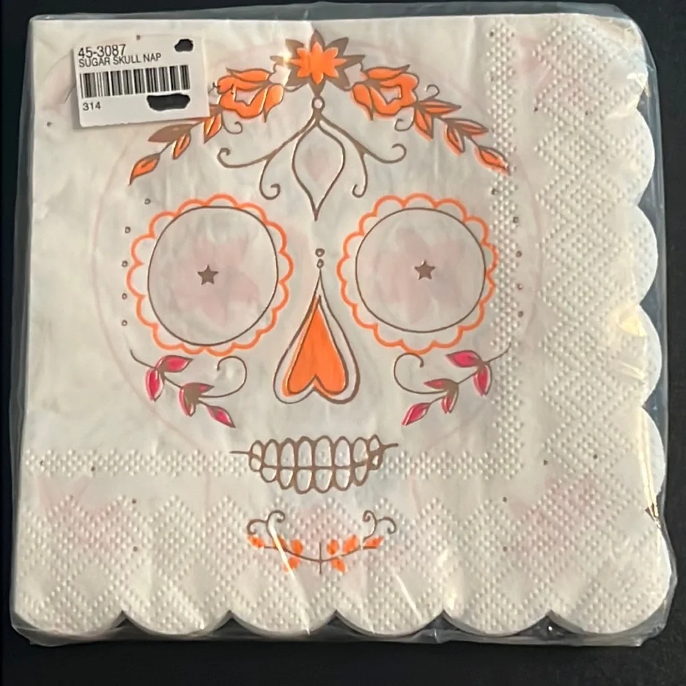 Meri Meri candy skull party bundle: plates w/matching napkin & swirl cups-NWT